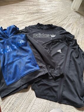 Boys Adidas Hoodie, Tee, and Jacket Set size 10/12
